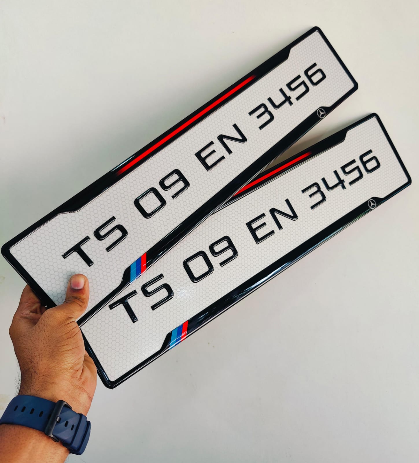 order Best car gel number plate online for modified cars and premium vehicles
